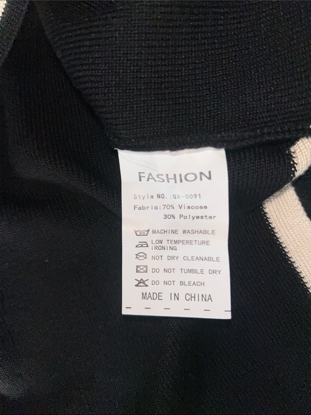 Pantsuit Black with Cream Trim Size M - Picture 5 of 5